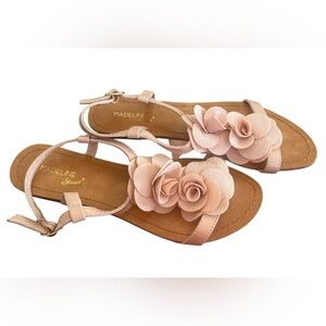 Madeline Stuart nude Floral Sandals